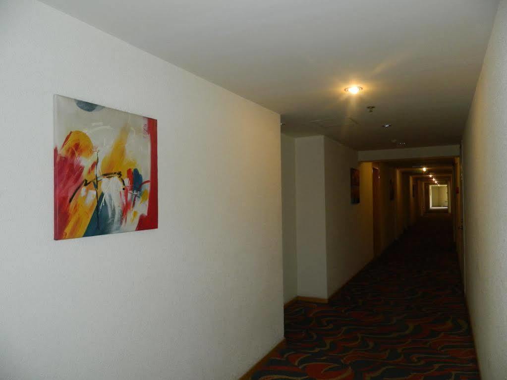 Holiday Inn Express Tianjin Airport By Ihg Εξωτερικό φωτογραφία